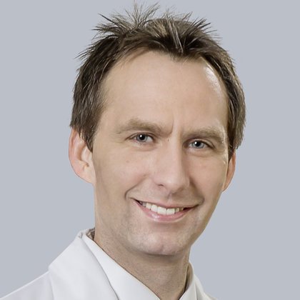 Dr. med. Tim Bartschat