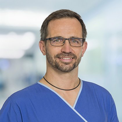 Dr. med. Tobias Götz