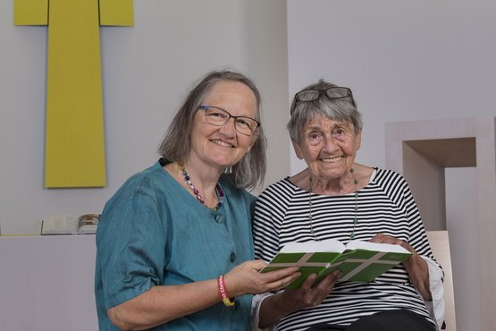 Ein Seelsorge-Gespräch im Seniorenzentrum Martha-Maria Stuttgart