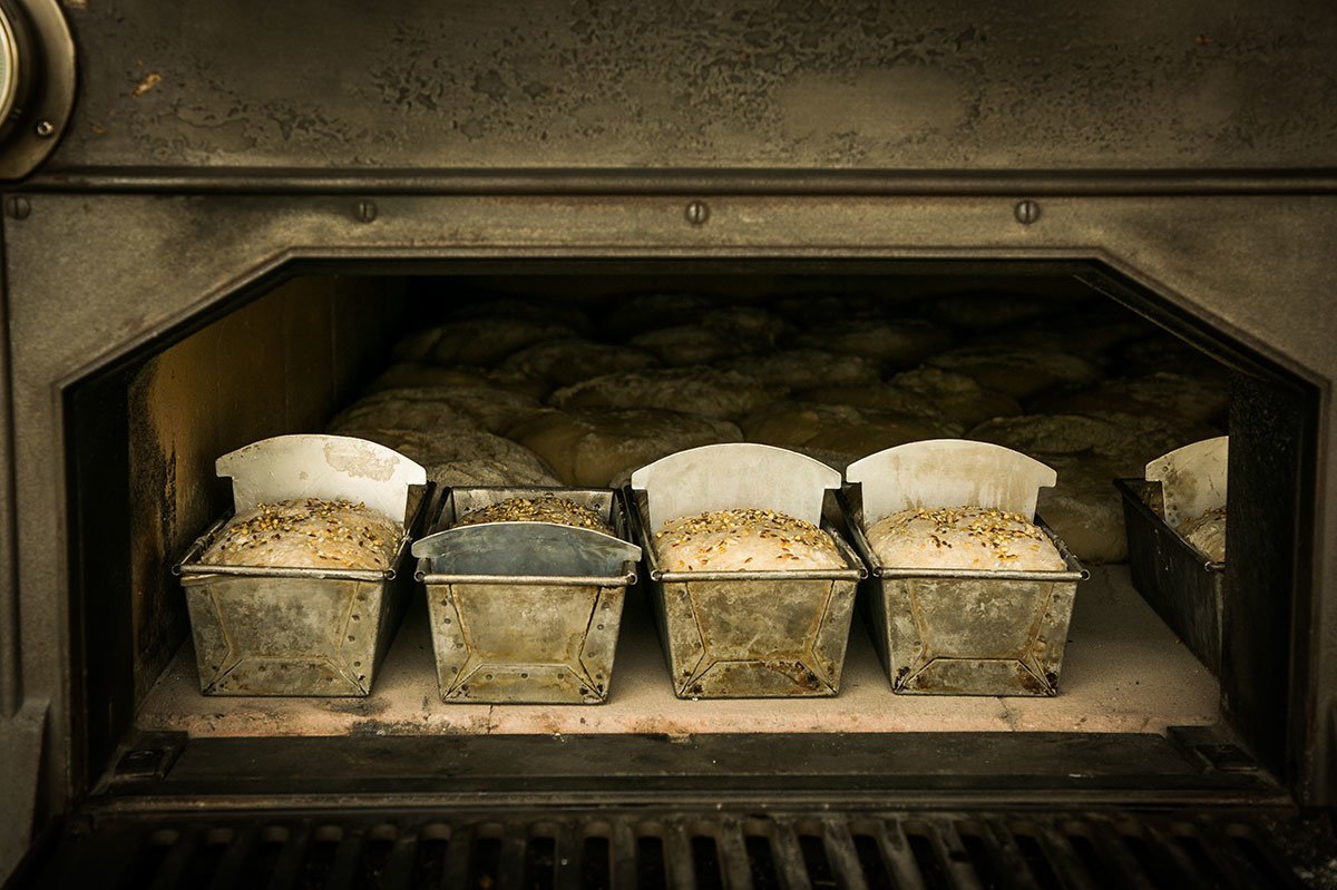 Vollkornbrot im Ofen Vollkornbrot im Ofen