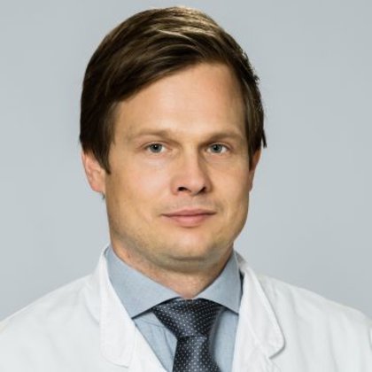 Dr. med. Henning Folkerts Dr. med. Henning Folkerts