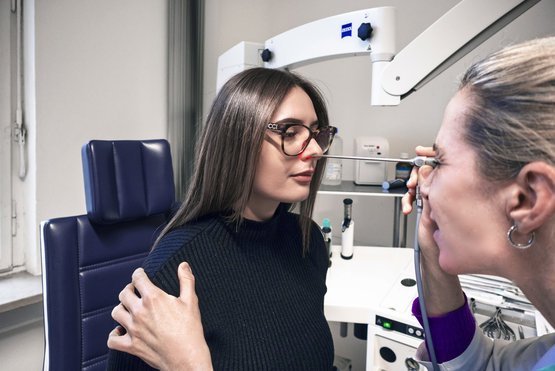 Nasen-Untersuchung von Vanessa von Holzschuher an der HNO-Klinik am Krankenhaus Martha-Maria München