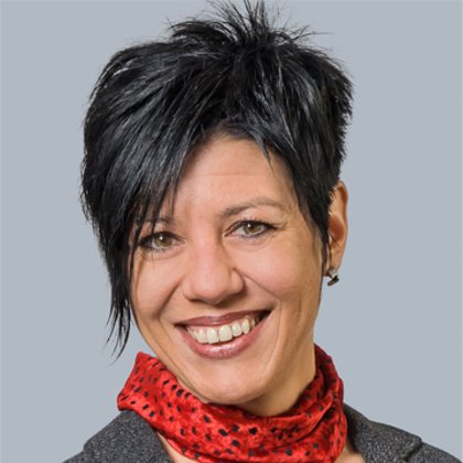Susanne Binias Susanne Binias