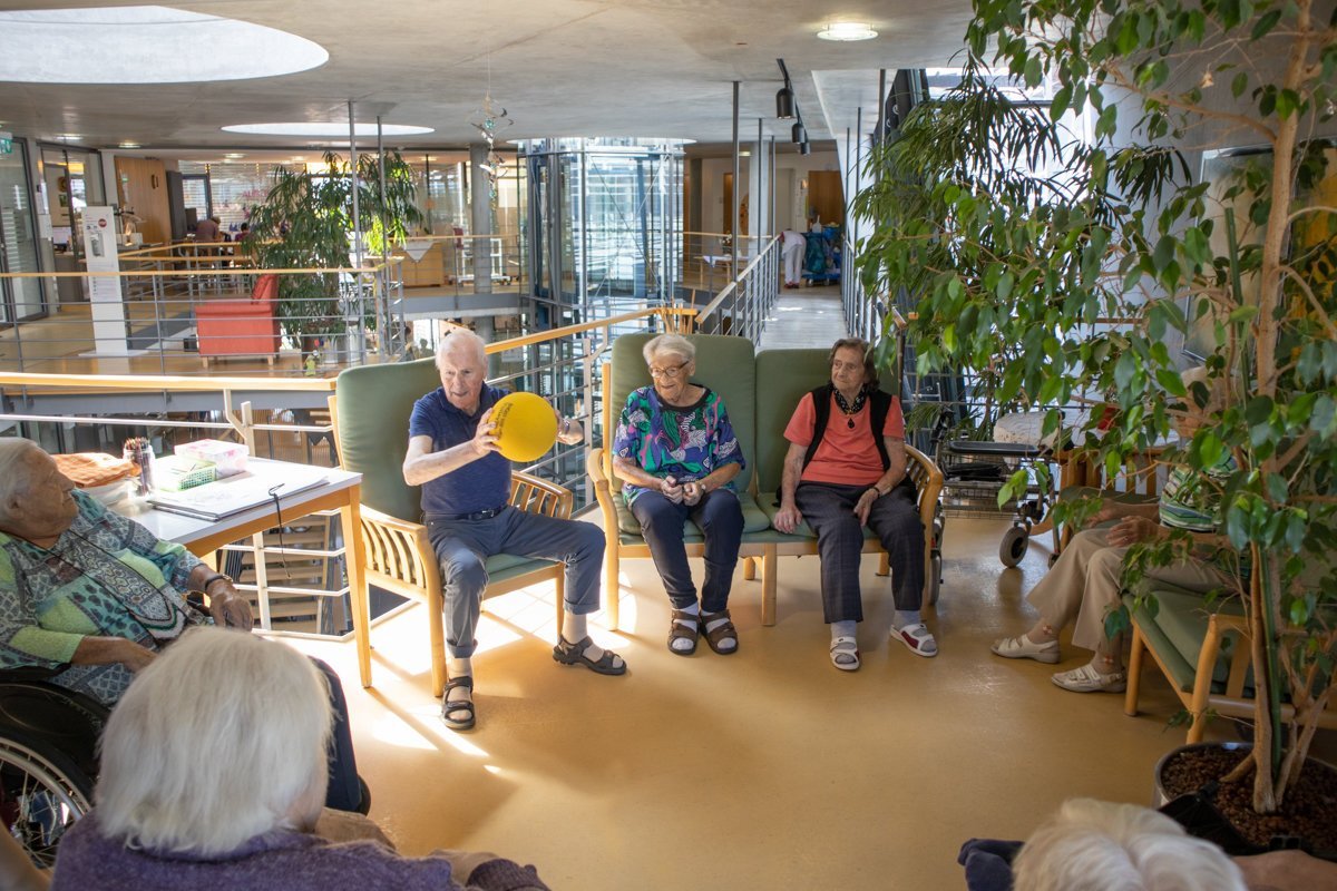 Betreuung auf der Gruppe im Seniorenzentrum Lichtenstein-Honau