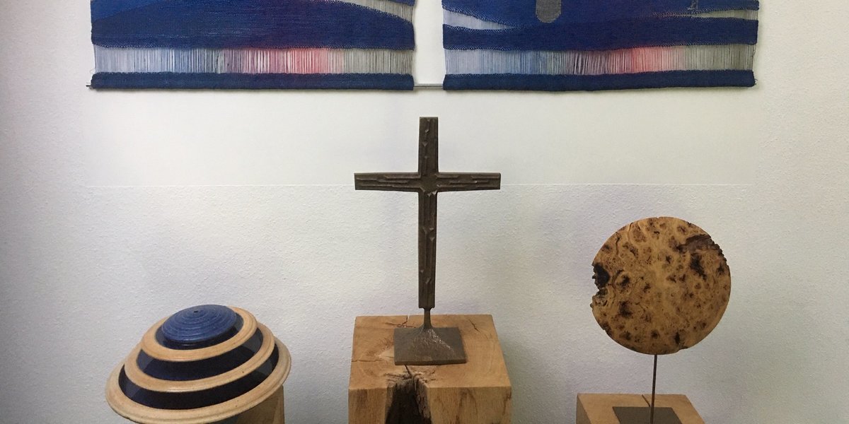 Helfen & Hören Raum der Stille Helfen & Hören Raum der Stille