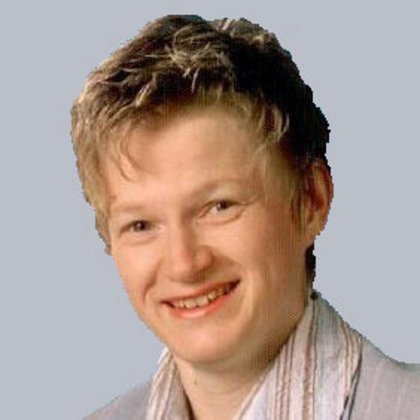 Dr. Martina Kleinow Dr. Martina Kleinow