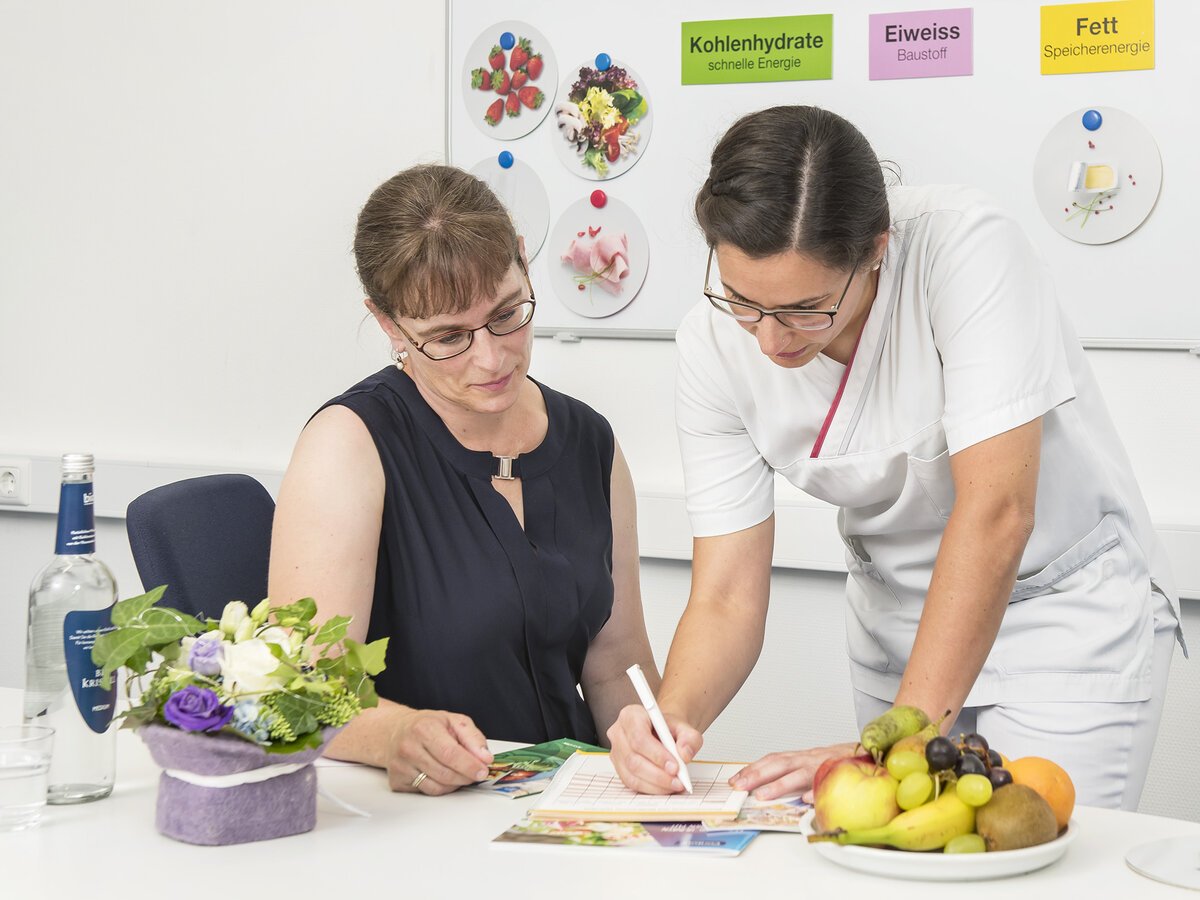 Schulung für Diabetes-Patienten im MVZ Martha-Maria Innere Medizin Fachbereich Diabetologie