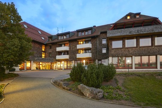 Klinik Hohenfreudenstadt Außenansicht Haupteingang