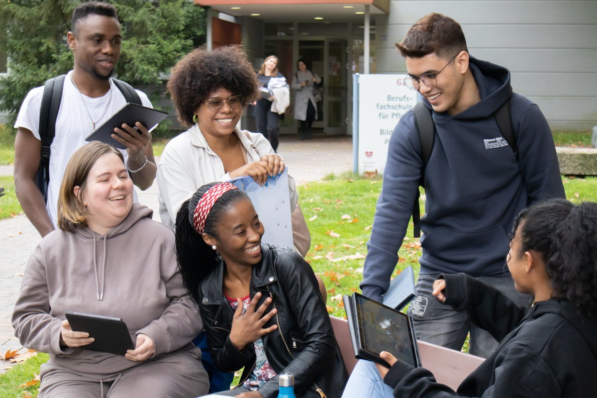 Pause in der Berufsfachschule für Pflege