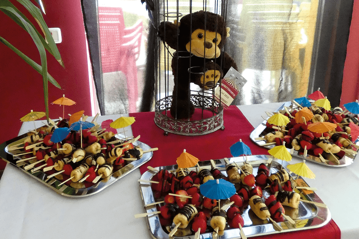 Sommerfest Thema Jahrmarkt