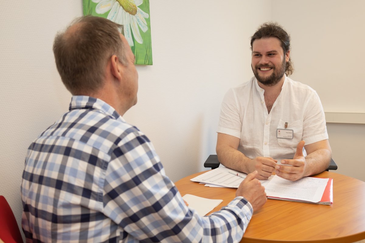 Gespräch in der Klinik für Psychosomatische Medizin und Psychotherapie am Krankenhaus Martha-Maria Nürnberg