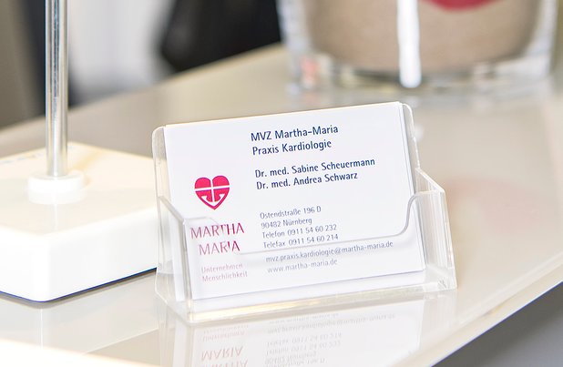 Der Empfang im MVZ Martha-Maria Kardiologie Nürnberg.