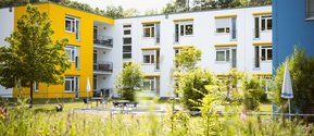 Der Garten im Georg-Kropp-Haus im Seniorenzentrum Martha-Maria Wüstenrot