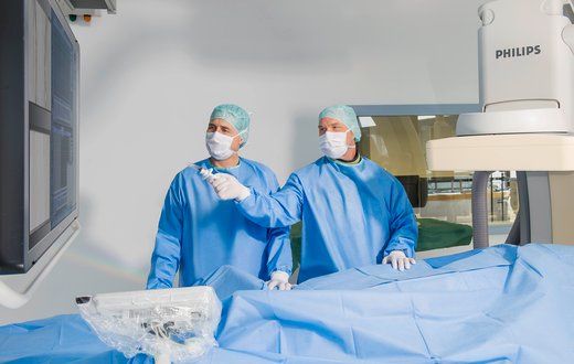 Eine kardiologische Untersuchung im MVZ Martha-Maria Innere Medizin Fachbereich Kardiologie am Krankenhaus Martha-Maria Nürnberg 