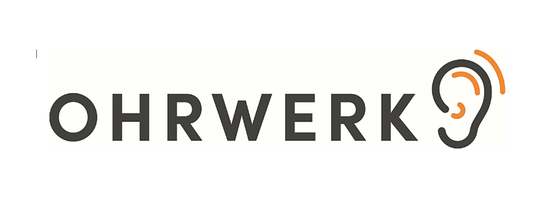 Logo von Ohrwerk, einem Hörgeräteanbieter, mit stilisiertem Ohr.