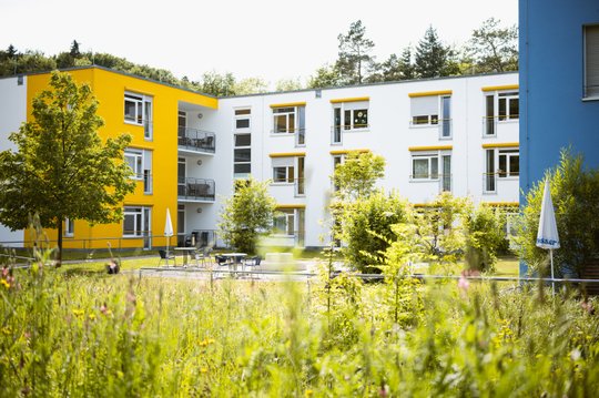 Der Garten im Georg-Kropp-Haus im Seniorenzentrum Martha-Maria Wüstenrot