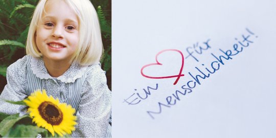 Lächelndes Kind mit Sonnenblume, Text 'Ein Herz für Menschlichkeit' daneben.