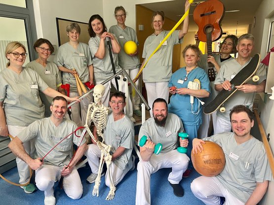 Das Team der Therapie-Abteilung am Krankenhaus Martha-Maria St. Theresien in der Stadenstraße