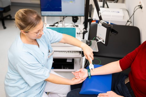 Elektrophysiologie neurologischer Ultraschall in der Klinik für Neurologie am Krankenhaus Martha-Maria St. Theresien