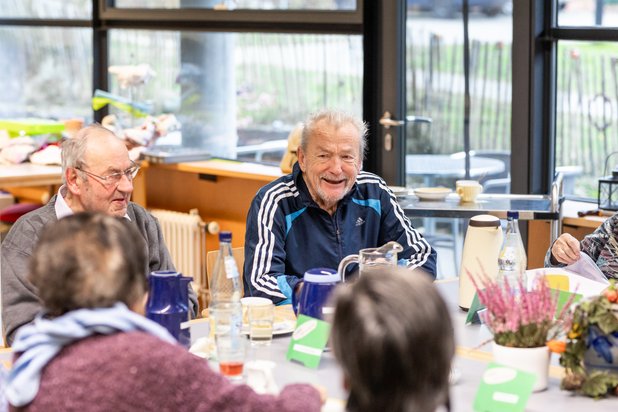 Mittagstisch im Seniorenzentrum Martha-Maria Lichtenstein-Honau