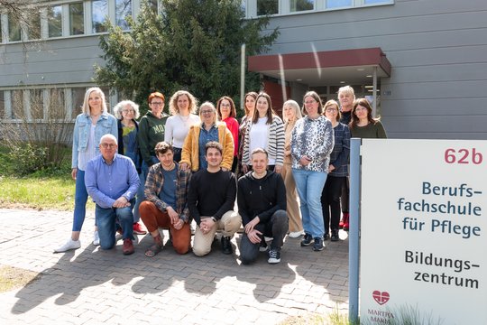 Das Lehrerkollegium des Bildungszentrum Martha-Maria in Nürnberg im Jahr 2025