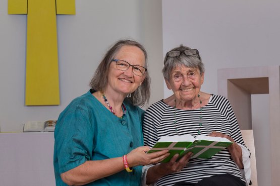 Ein Seelsorge-Gespräch im Seniorenzentrum Martha-Maria Stuttgart