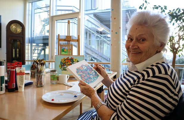Maltherapie im Seniorenzentrum Martha-Maria Stuttgart
